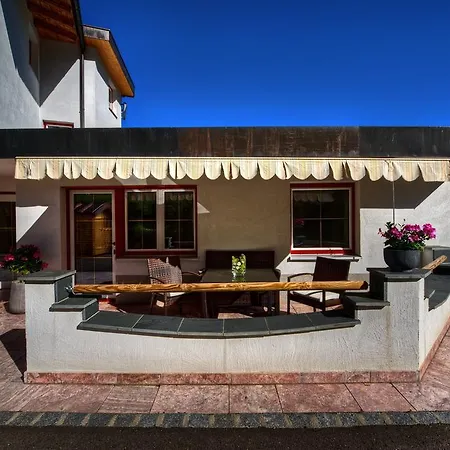 아파트 Ferien-schloessle Michaela